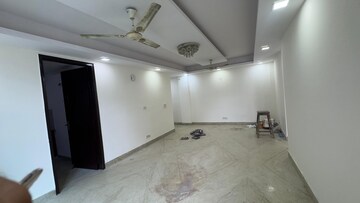 Room in 3 BHK Builder Floor at Palm Residency Chhatarpur, Chattarpur – for Rent