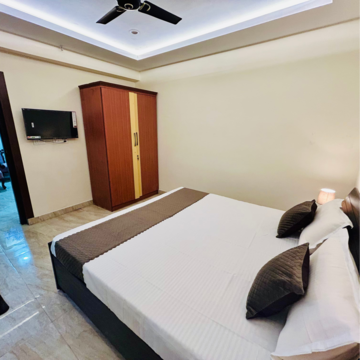 Team Area in 6 BHK Penthouse at LDA Parijaat Apartments, Gulzar Colony – for Sale
