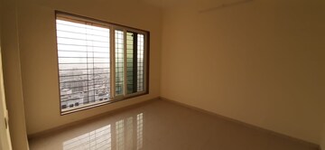 Room in 1 BHK Apartment at Damji Shamji Mahavir Tower, Mulund West – for Rent