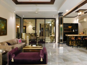 Gym in 6+ BHK Villa at Sector 55 – for Sale