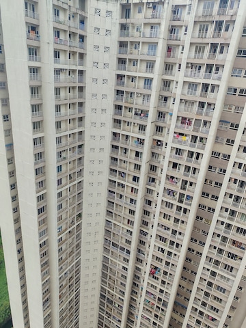 2 BHK Apartment For Rent in Indiabulls Greens, New Panvel