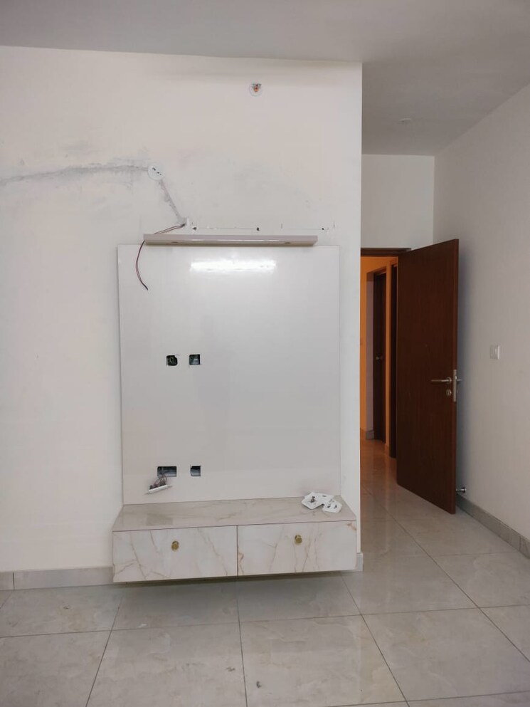 Room, prestige-park-square 3 Bedroom 1650 Sq.Ft. Apartment In Bannerghatta Road Bangalore 9015795