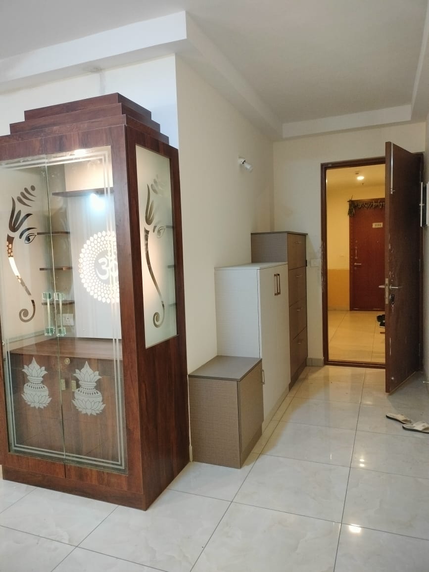 3 BHK + Extra Room Apartment For Rent in Prestige Park Square
