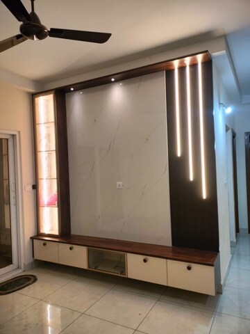 Room in 3 BHK Apartment at Prestige Park Square, Bannerghatta Road – for Rent