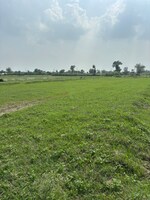 100 Sq.Yd. Plot in Dalelpur Village