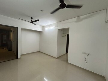 Room in 2 BHK Apartment at Puranik Hometown, Ghodbunder Road – for Sale