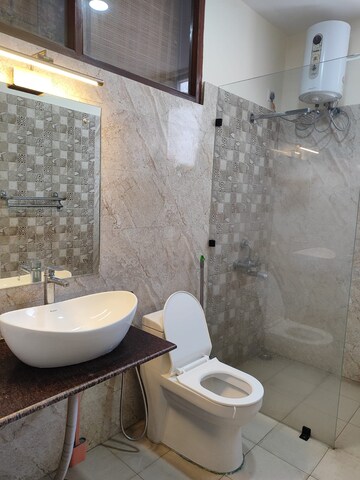 Bathroom in 3.5 BHK Independent House at RWA Apartments, Sector 31 – for Rent
