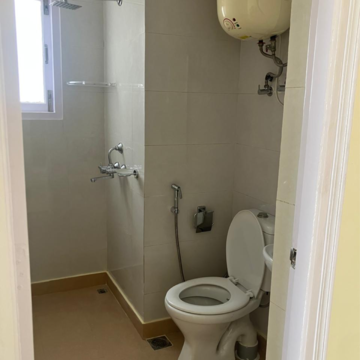 Bathroom in 3 BHK Apartment at Shiv Sai Ozone Park, Sector 86 – for Rent