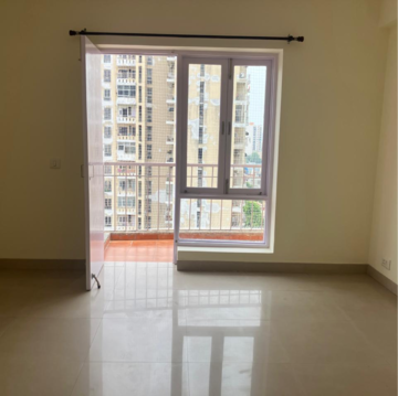 Room in 3 BHK Apartment at Shiv Sai Ozone Park, Sector 86 – for Rent