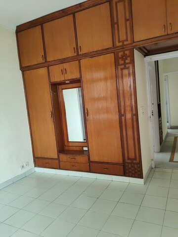 4 BHK Apartment For Rent in Ansal Sushant Estate, Sector 52