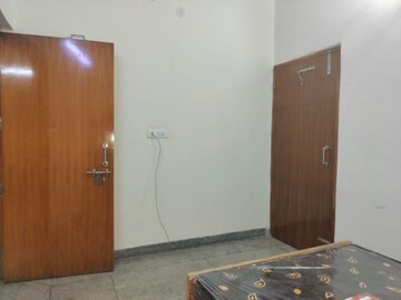Room in 3 BHK Apartment at RWA Jasola Sector 7, Jasola – for Sale