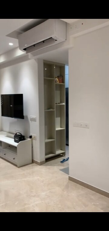 Furnished Amenities in 1 BHK Apartment at Hiranandani Regent Hill, Powai – for Rent
