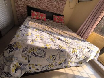 Bedroom in 1 BHK Apartment at Vijaya Heights Matunga East, Matunga East – for Rent