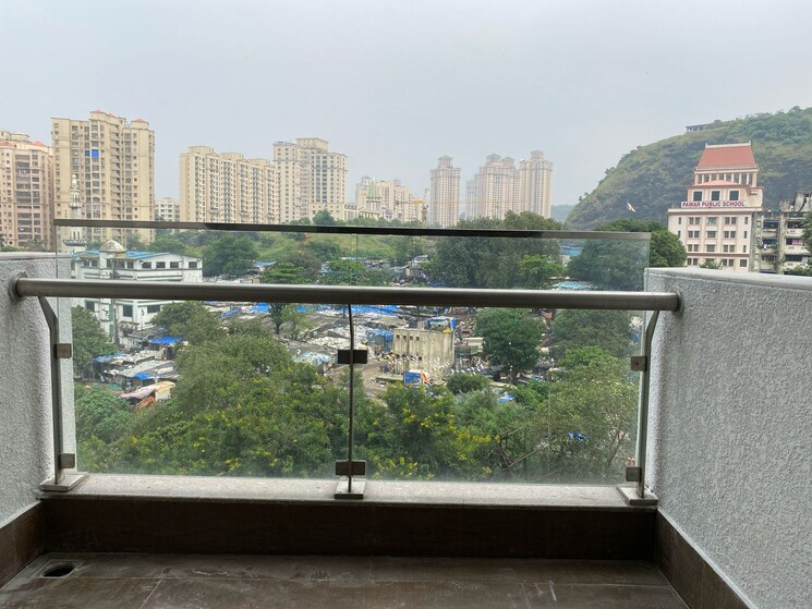 Balcony, shapoorji-pallonji-vicinia 2 Bedroom 805 Sq.Ft. Apartment In Powai Mumbai 9015917