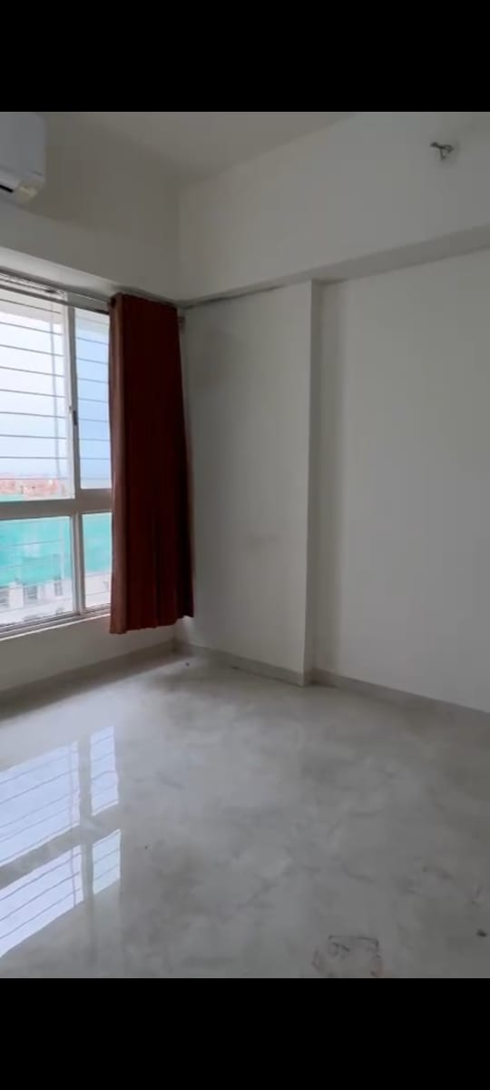 2 BHK Apartment For Sale in Lodha Amara