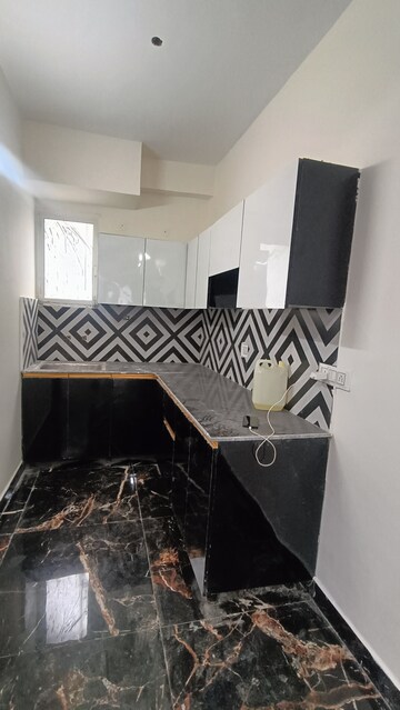 Kitchen in 3 BHK Builder Floor at Sector 73 – for Sale