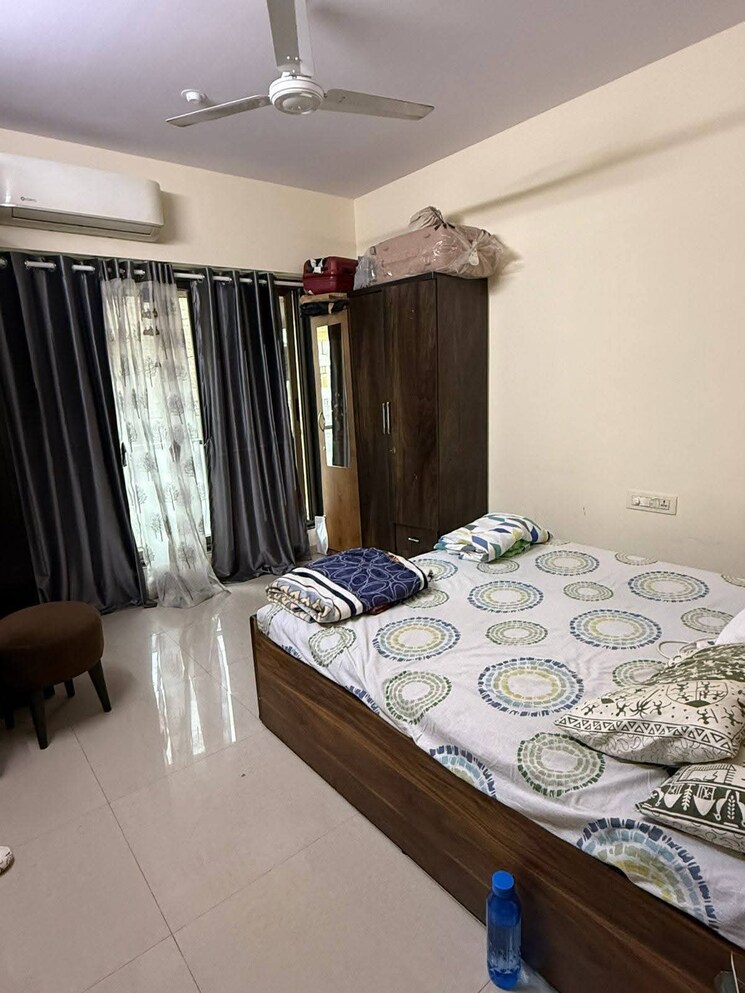 Bedroom, sai-smruti-dadar-east 1 Bedroom 500 Sq.Ft. Apartment In Dadar East Mumbai 9015936