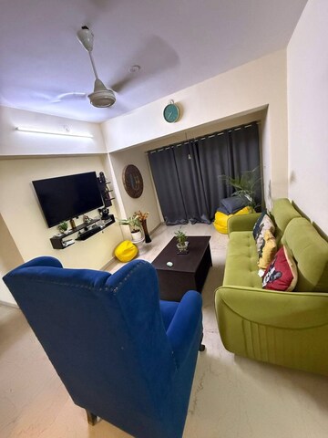 Team Area in 1 BHK Apartment at Sai Smruti Dadar East, Dadar East – for Rent