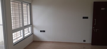 Room in 2 BHK Apartment at VTP Beaumonde, Kharadi – for Rent