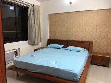 Bedroom in 2 BHK Apartment at Hiranandani Gardens Lotus, Powai – for Rent