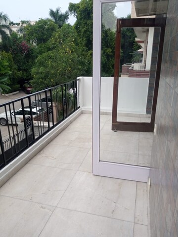 Balcony in 4 BHK Builder Floor at Maharani Bagh – for Rent