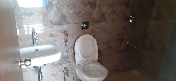 Bathroom, vtp-beaumonde 2 Bedroom 749 Sq.Ft. Apartment In Kharadi Pune 9015933