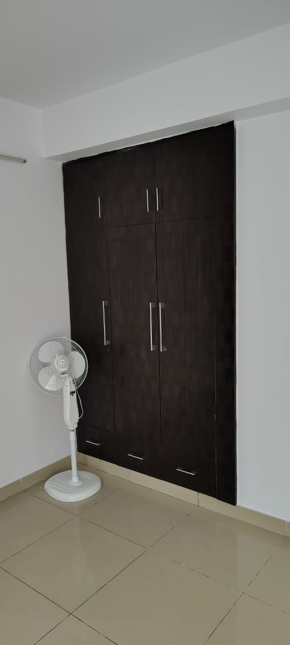 2 BHK Apartment For Sale in Raj Nagar Extension