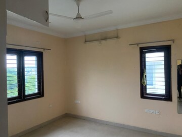 Room in 4 BHK Villa at my stick hills, Hi Tech City – for Rent