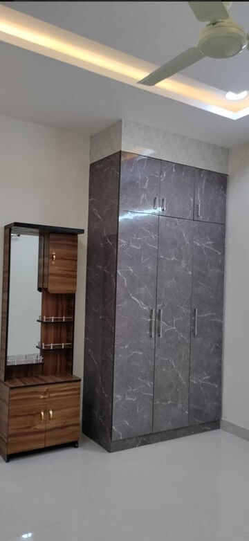 Furnished Amenities in 2 BHK Apartment at HPR Lakefront, Hafeezpet – for Rent