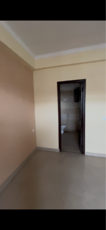 Room in 3 BHK Apartment at Vasu Fortune Residency, Raj Nagar Extension – for Rent