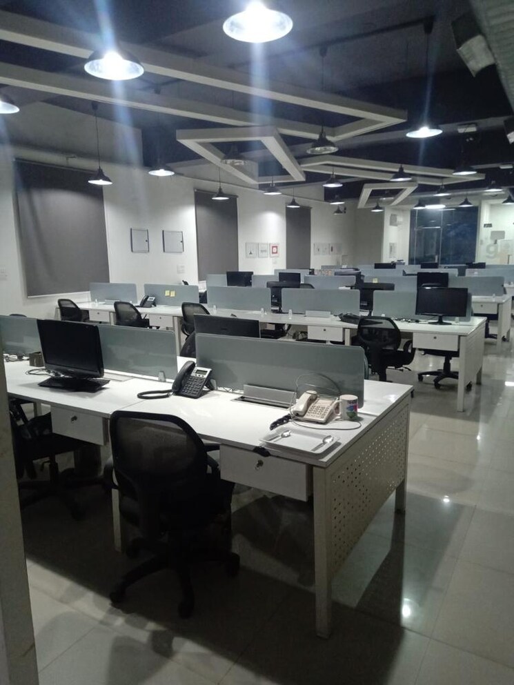 Team Area, sector 63 Commercial Office Space 26000 Sq.Ft. In Sector 63 Noida 9016045