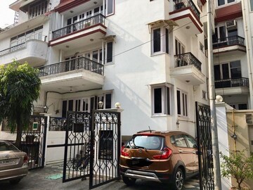 3 BHK Builder Floor – Exterior View View at Panchsheel Park - for Rent