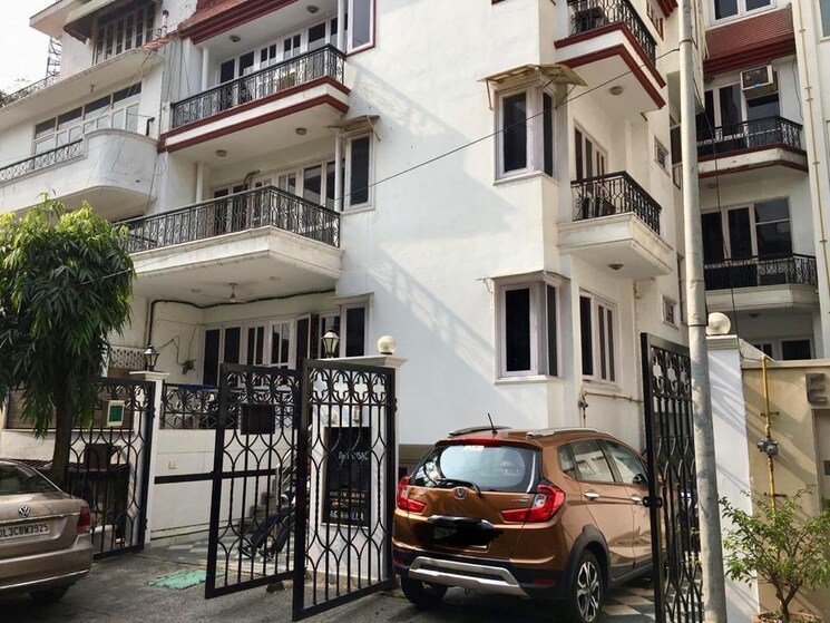 Exterior View, panchsheel park 3 Bedroom 800 Sq.Ft. Builder Floor In Panchsheel Park Delhi 9015959