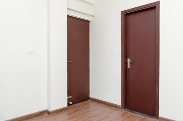 Room in 3 BHK Apartment at RPS Auria, Sector 88 – for Rent