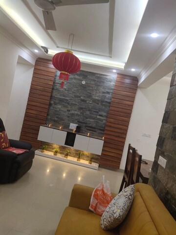 Team Area in 3 BHK Apartment at Amolik Residency, Sector 86 – for Rent