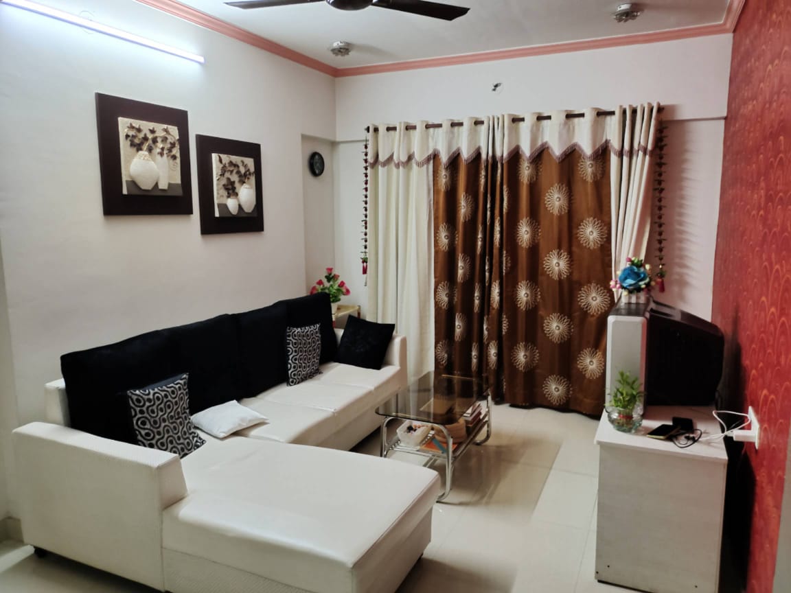 1 BHK Apartment For Rent in Omkar Building Goregaon East