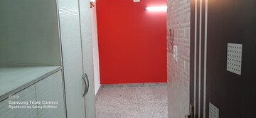 Room in 3 BHK Builder Floor at Paryavaran Complex – for Rent