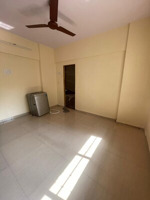 Room in 2 BHK Apartment at Happy Valley, Manpada – for Sale