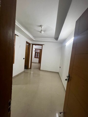 1 BHK Builder Floor For Rent in Saket