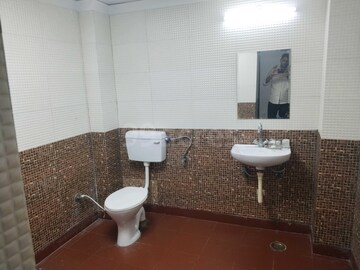 Bathroom in 3 BHK Builder Floor at Sector 27 – for Rent