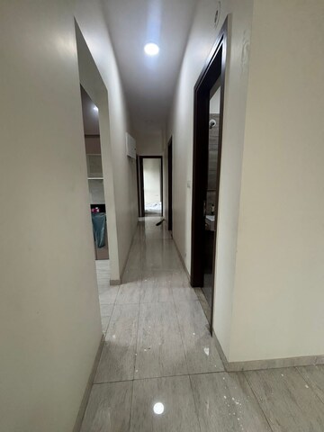 Building Lobby in 2 BHK Apartment at Sheth Auris Serenity Tower 2, Malad West – for Rent