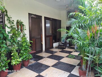 Balcony in 3 BHK Builder Floor at Sector 27 – for Rent