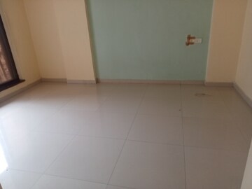 Room in 2 BHK Apartment at Shree Sharanam, Mira Road – for Rent