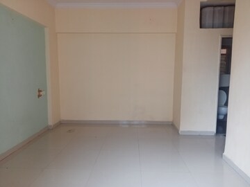 Room in 2 BHK Apartment at Shree Sharanam, Mira Road – for Rent