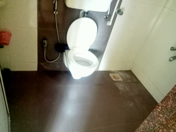 Bathroom, shree-sharanam 2 Bedroom 995 Sq.Ft. Apartment In Mira Road Thane 9016059