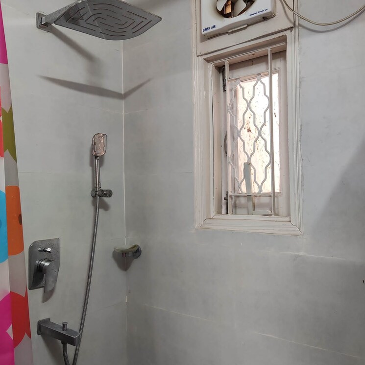 Bathroom, sector 19 dwarka 2 Bedroom 1200 Sq.Ft. Apartment In Sector 19 Dwarka Delhi 9016063