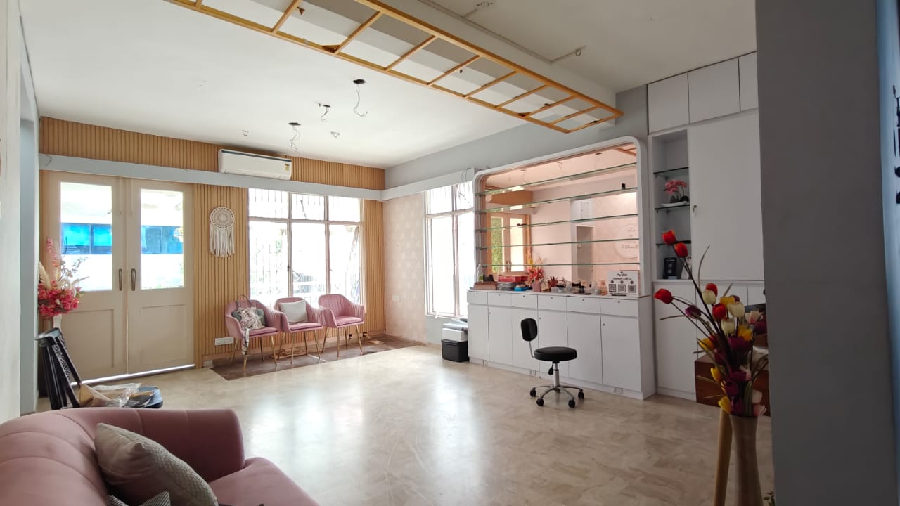 2 BHK Apartment For Rent in Koregaon Park CHS