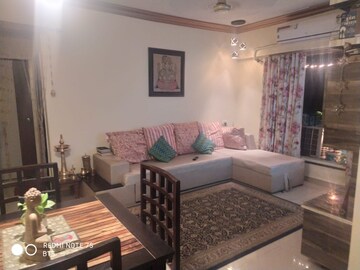 Bedroom in 2 BHK Apartment at Vasant Valley Ivy Tower, Malad East – for Rent
