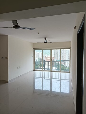 Room in 2.5 BHK Apartment at Arjun CHS Vasant Vihar, Vasant Vihar – for Sale