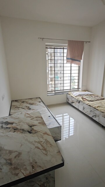 Room in  Pg at Little Earth Apartments, Mamurdi – for Rent